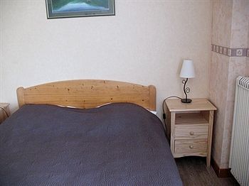 Hotel Le Relais Du Coustoubi Campouriez Екстериор снимка